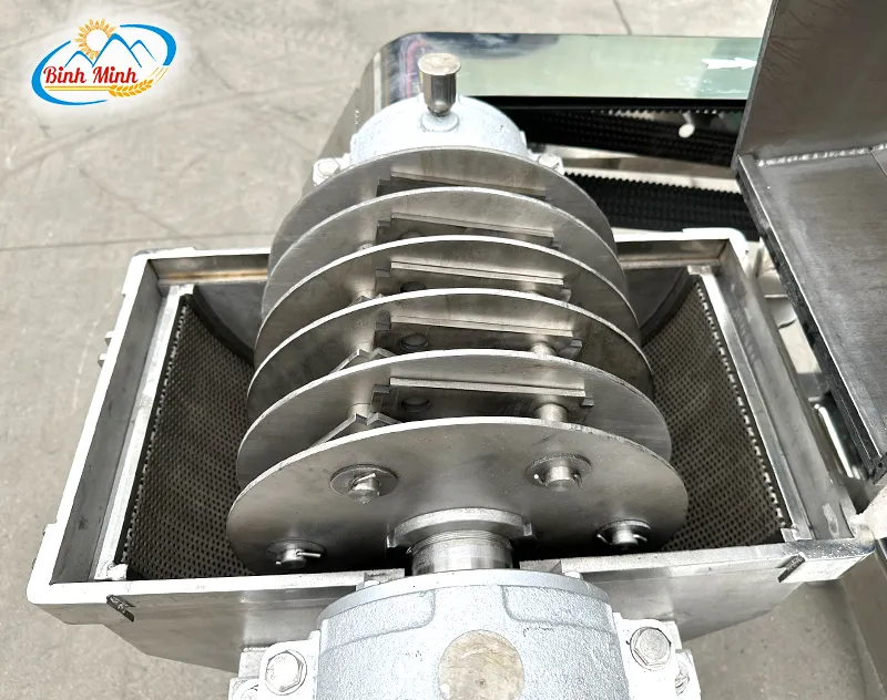 may-nghien-bua-cong-nghiep_result